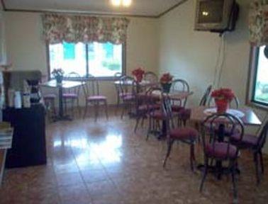 Xenia Country Inn 레스토랑 사진